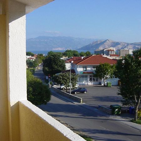 Apartments Miljenka Башка Екстер'єр фото